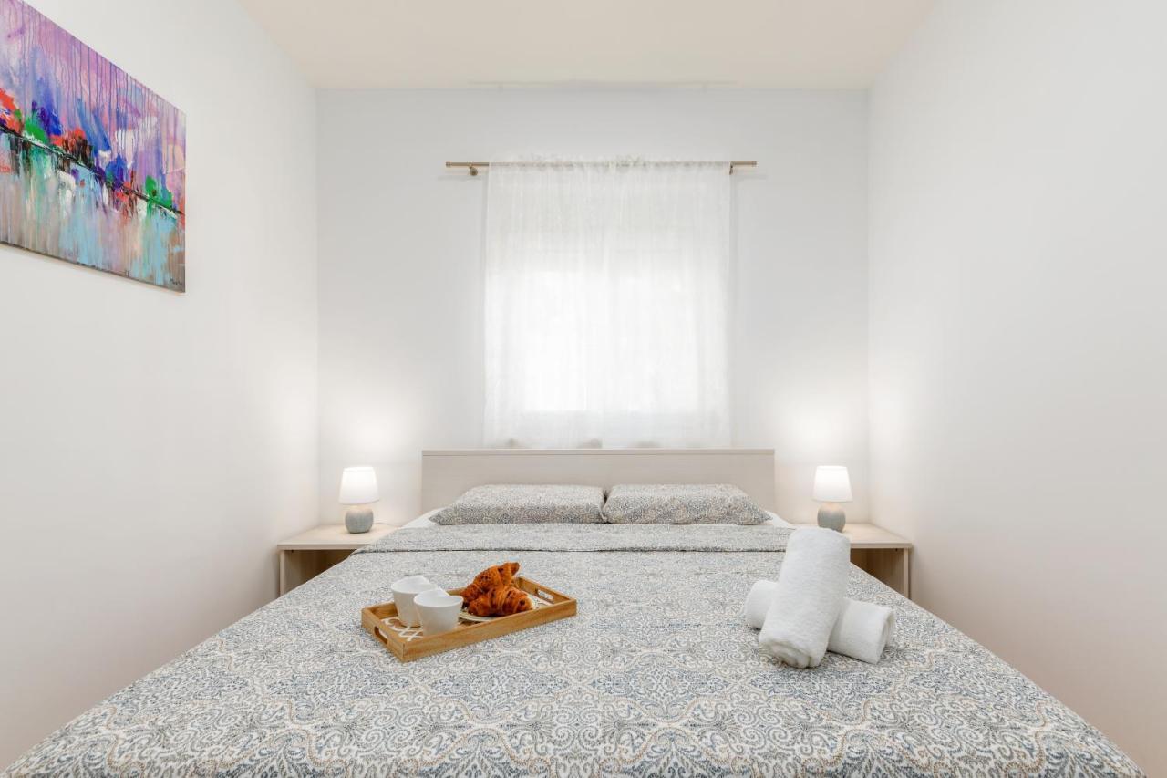 Apartment Lorilu Пула Екстериор снимка